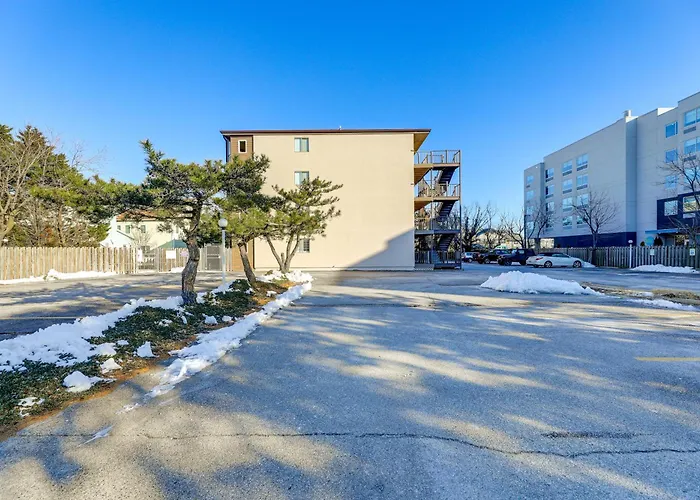 Pool, Sunset Views & Prime Setting! Ocean Gem